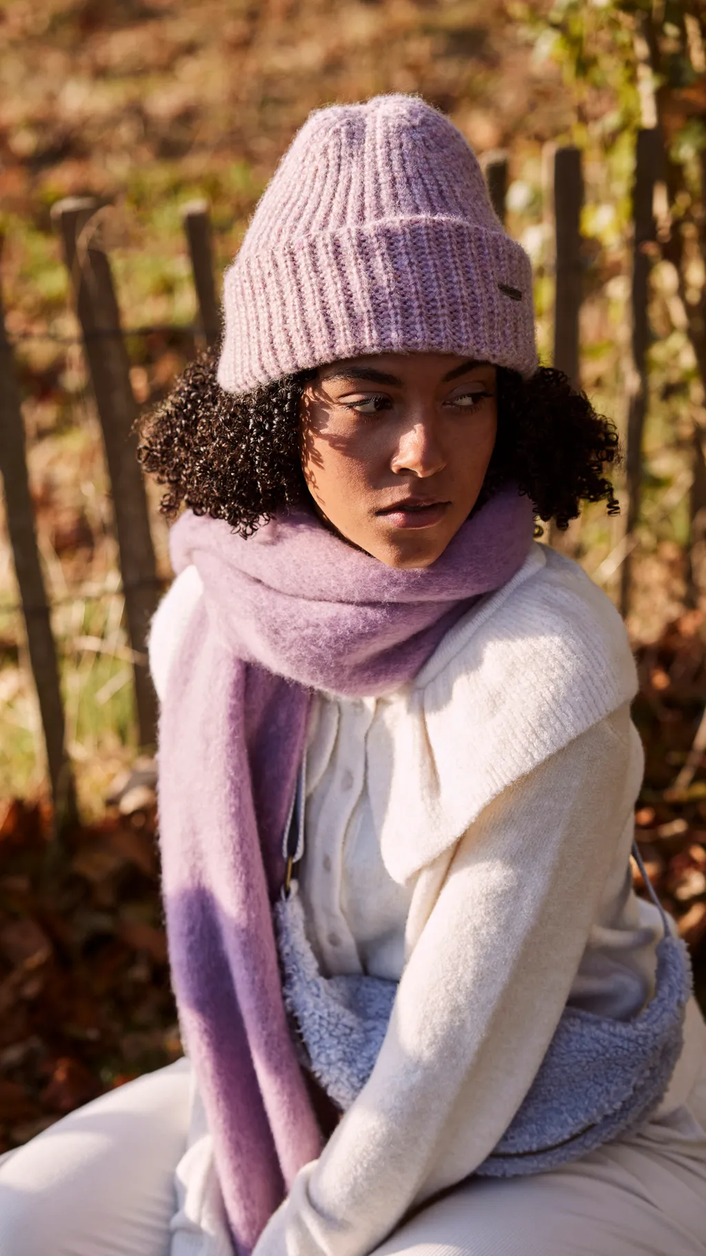 Barts Arugama Damen Beanie Strickmütze mit Schimmernden Garn in Mauve