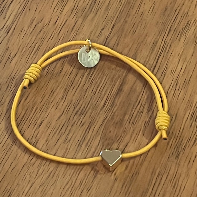 Lua Mini Heart Armband - Elastisch mit Gold Herz 