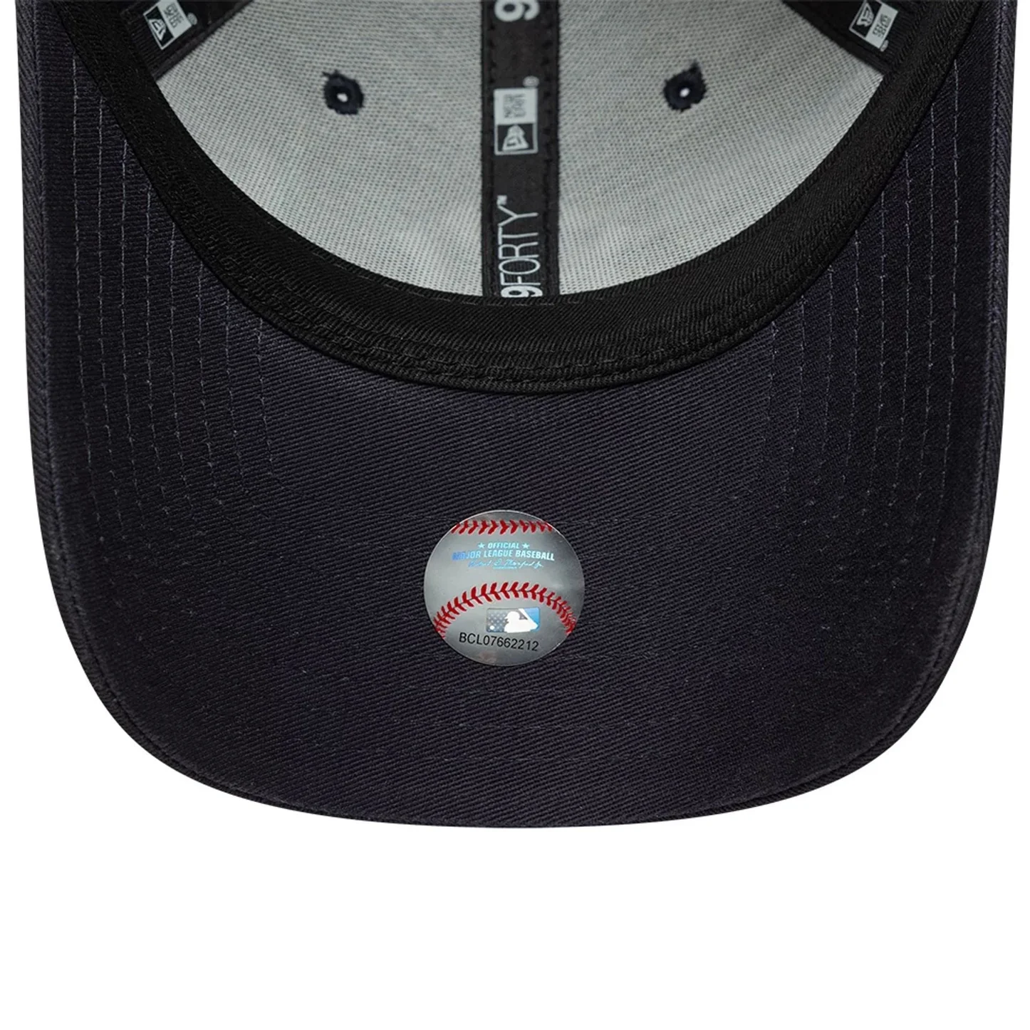 New Era Cap Navy New York Yankees MLB City Icon 9FORTY Verstellbare Cap - New York City New Era Cap Navy New York Yankees MLB City Icon 9FORTY Verstellbare Cap - New York City