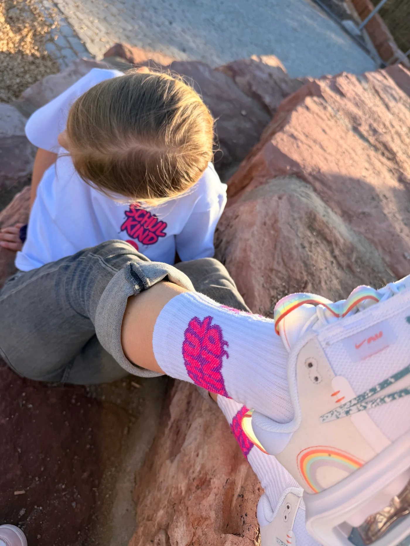 My Day My Dream Schulkind T-Shirt - Graffiti Pink My Day My Dream Schulkind T-Shirt - Graffiti Pink