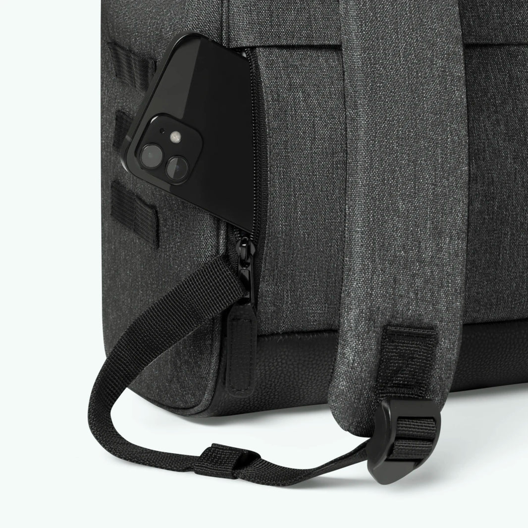 Cabaia ADVENTURER Rucksack Medium LUXEMBOURG - Schwarz Meliert Cabaia ADVENTURER Rucksack Medium LUXEMBOURG - Schwarz Meliert