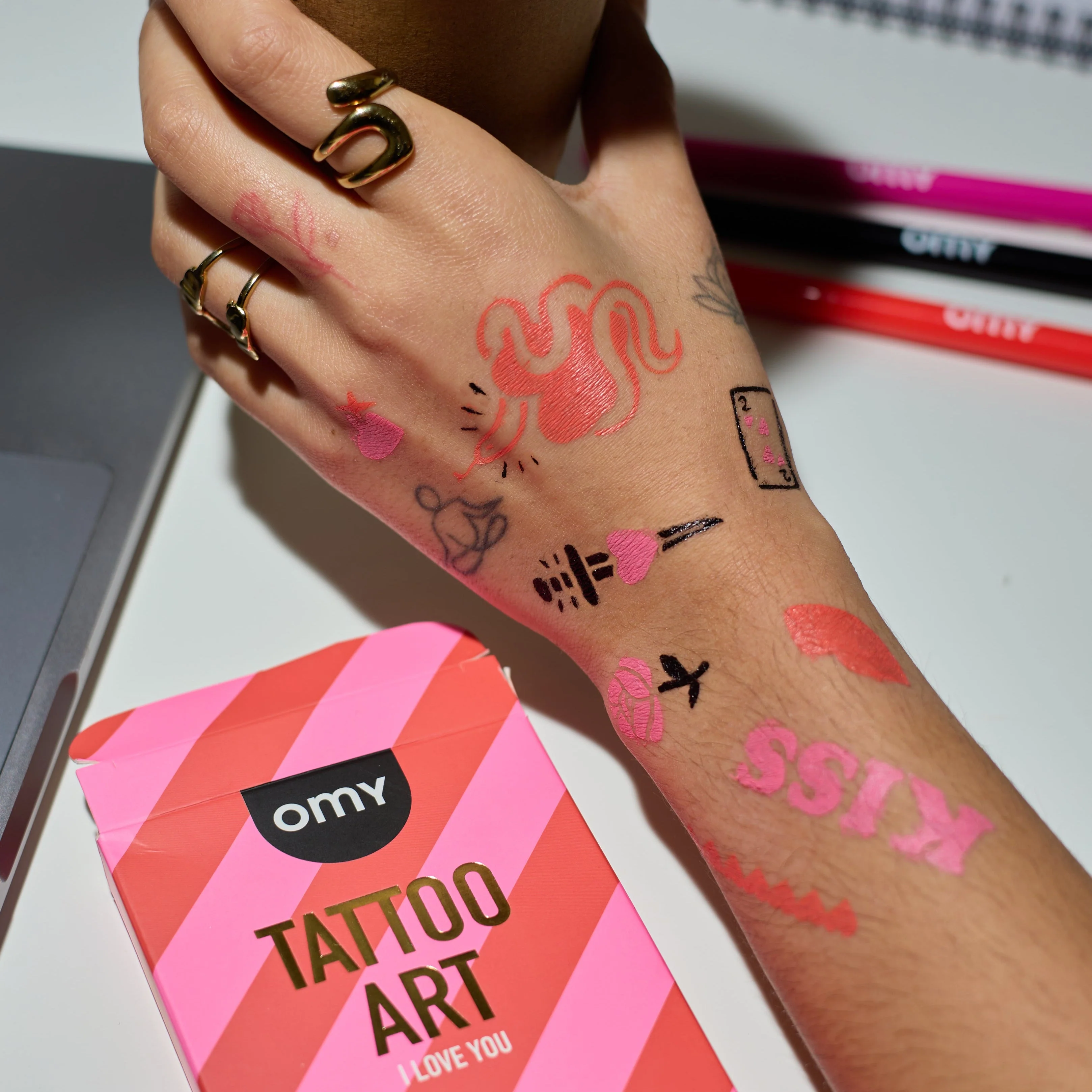 OMY Rock Club Tattoo Art - Tattoo Stifte Set - I Love You OMY Rock Club Tattoo Art - Tattoo Stifte Set - I Love You