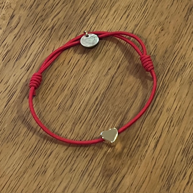 Lua Mini Heart Armband - Elastisch mit Gold Herz 