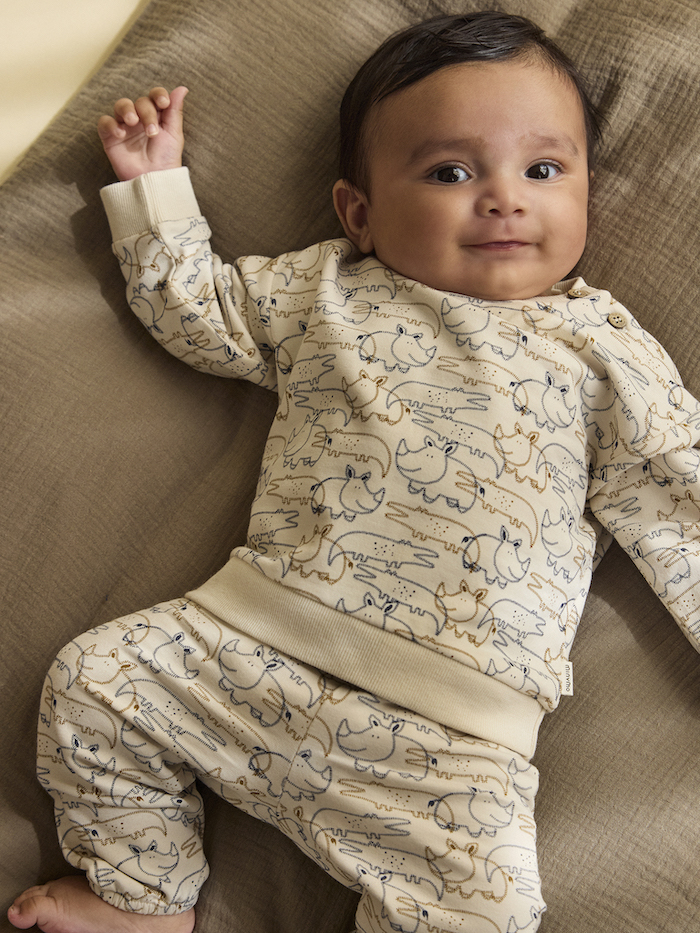 Minymo Leichtes Sweatshirt in Creme mit Rhinos & Krokodile Allover Minymo Leichtes Sweatshirt in Creme mit Rhinos & Krokodile Allover