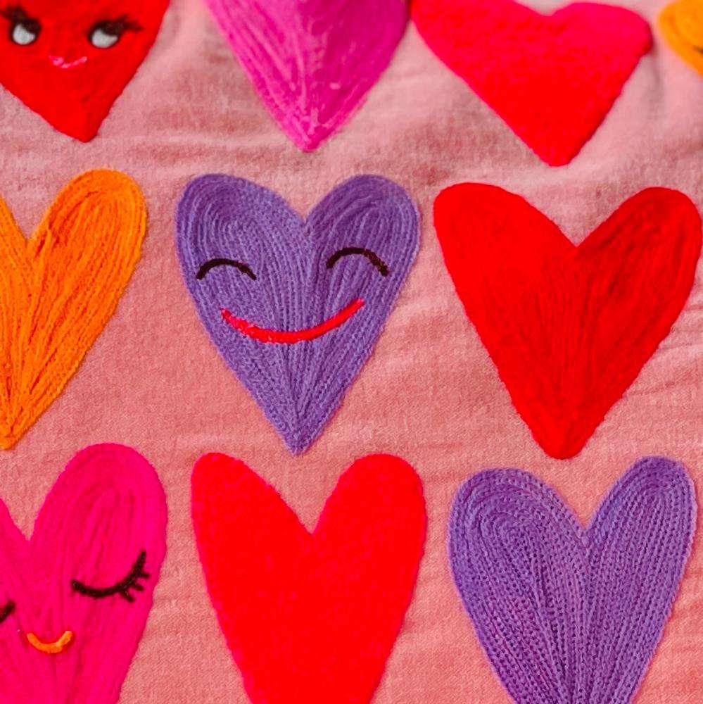 Noi Kissen + Kissenhülle Samt Velvet Pink Hearts Noi Kissen + Kissenhülle Samt Velvet Pink Hearts