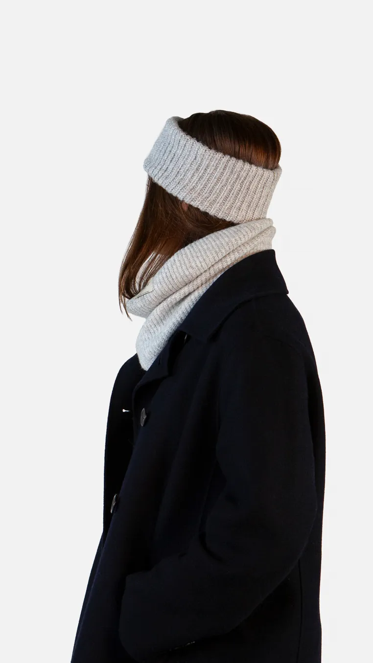 Barts Zias Stirnband gerippt mit gerader Passform und Fleecefutter - Heather Grey/Hellgrau Barts Zias Stirnband gerippt mit gerader Passform und Fleecefutter - Heather Grey/Hellgrau