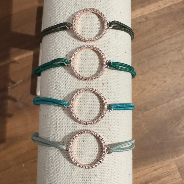 Lua Circle of Life Armband - Elastisch mit Gold Kreis - Hellgrün, Petrol, Grün, Oliv