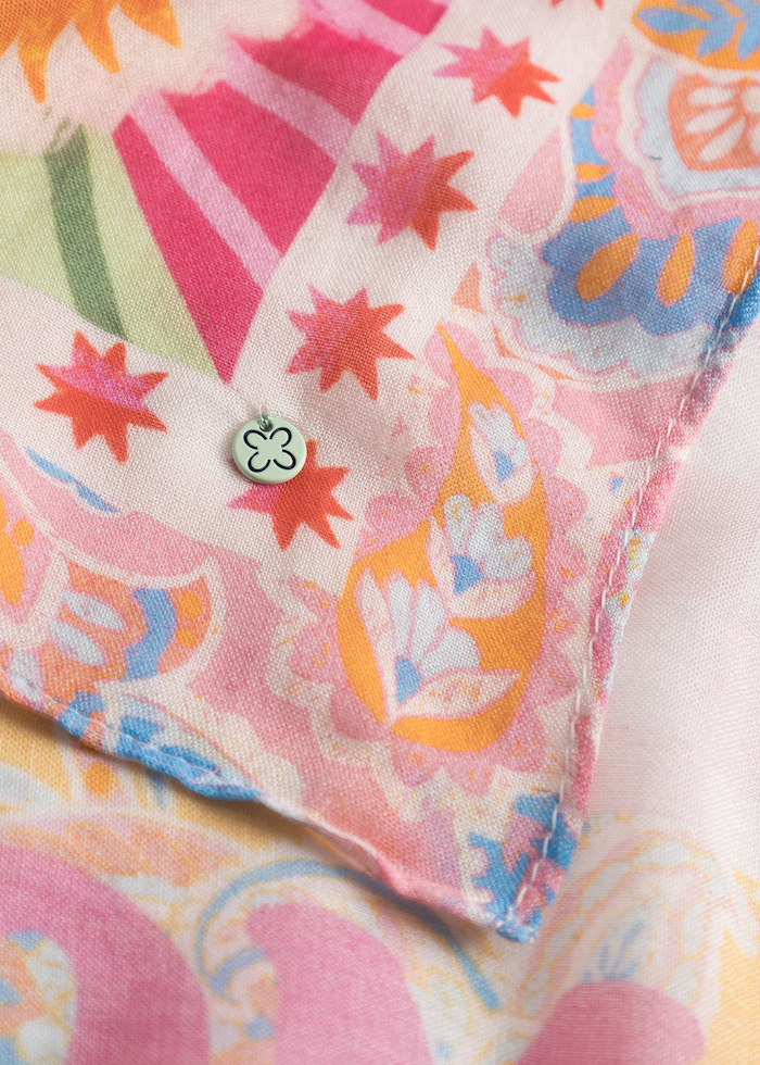 Codello Viereck Modal Baumwolle Bandana Tuch - AMORE Codello Viereck Modal Baumwolle Bandana Tuch - AMORE