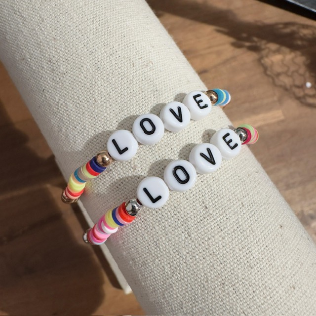 PHOTO-2023-11-07-15-05-44-1 Lua Circle of Life Armband - Elastisch mit bunten Perlen - LOVE