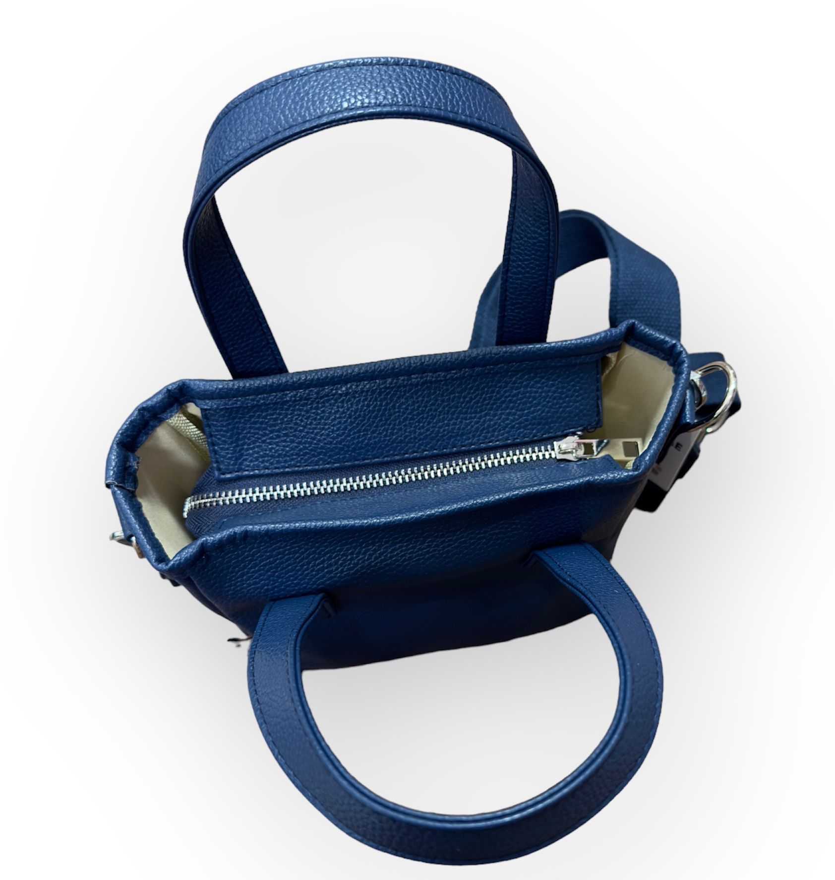 KisMe Kunstleder Umhängetasche mit Henkel und Crossbody Band in Marineblau KisMe Kunstleder Umhängetasche mit Henkel und Crossbody Band in Marineblau