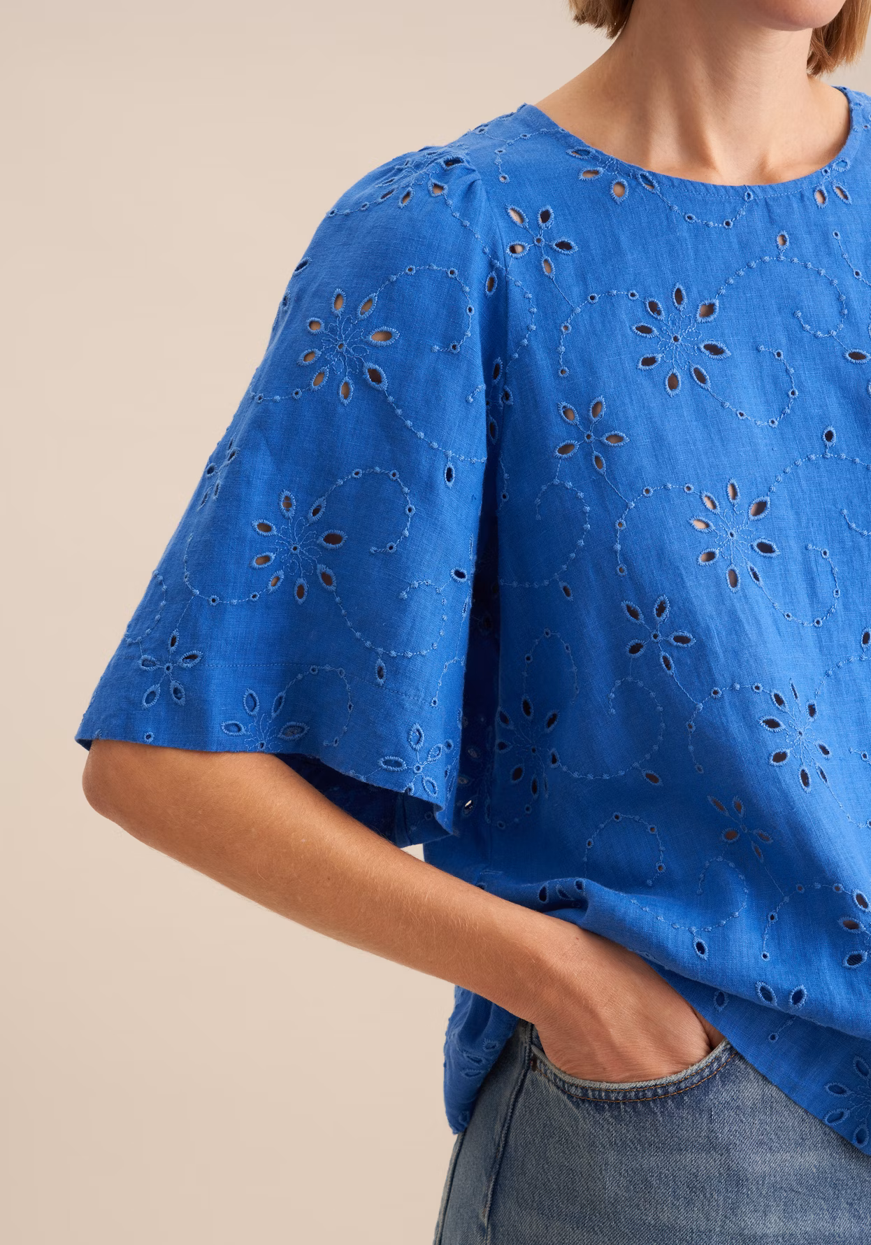 Seidensticker Bluse in Santorini Blau mit Wunderschönes Lochmuster - SALE