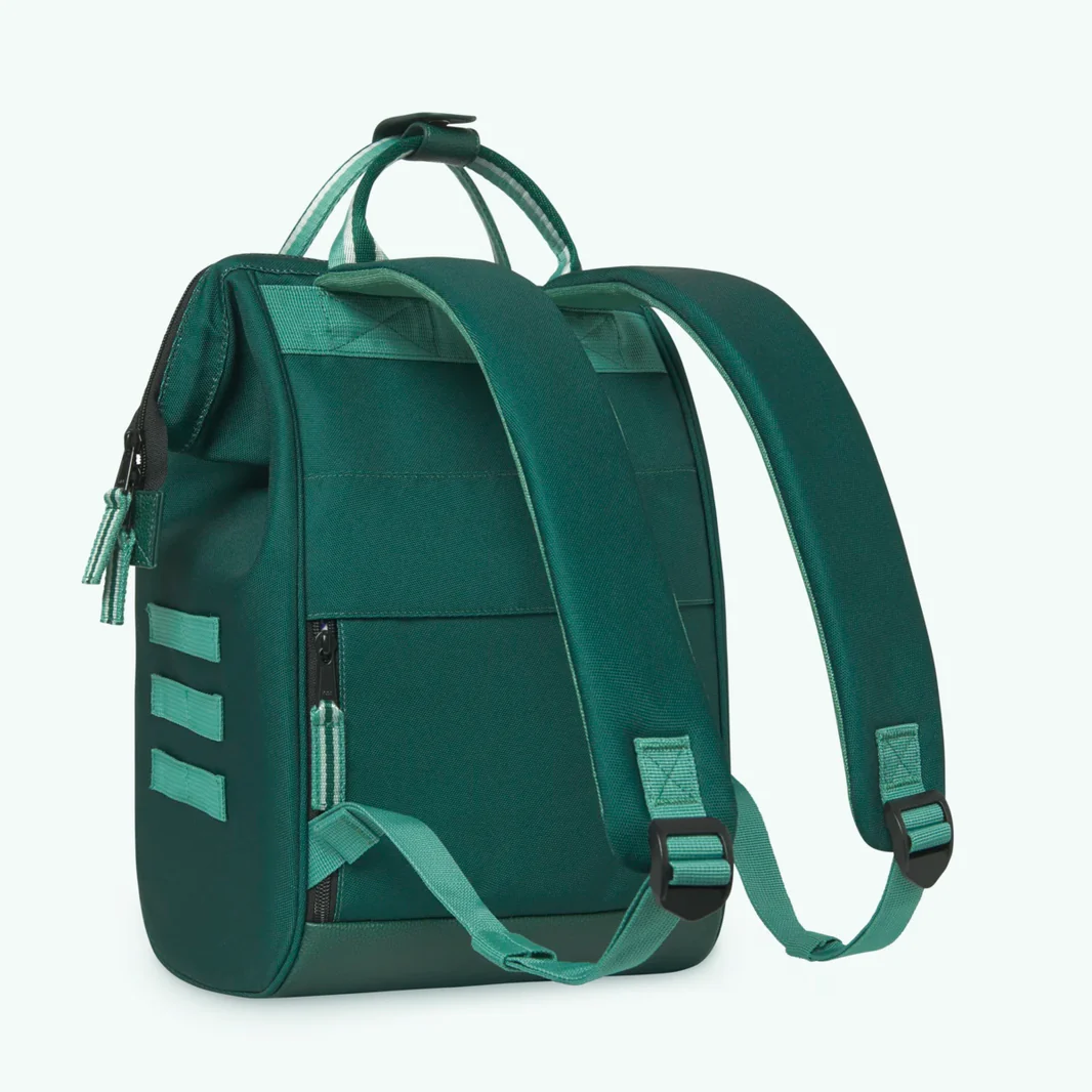 Cabaia Rucksack LIMA Medium mit Laptop-Fach - Grün Cabaia Rucksack LIMA Medium mit Laptop-Fach - Grün