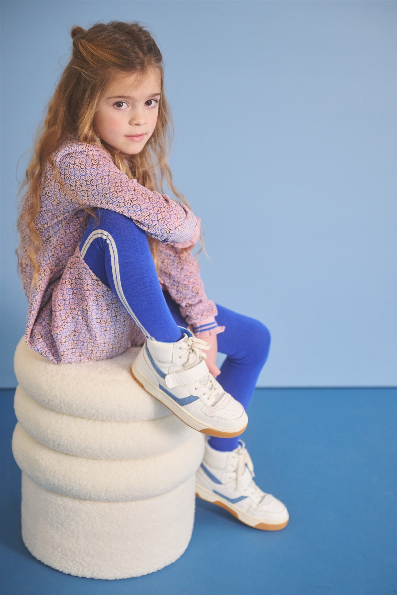 NONO Maxim Rib Cord Velvet Jersey Kleid in Rosa & Nautical Blau NONO Maxim Rib Cord Velvet Jersey Kleid in Rosa & Nautical Blau