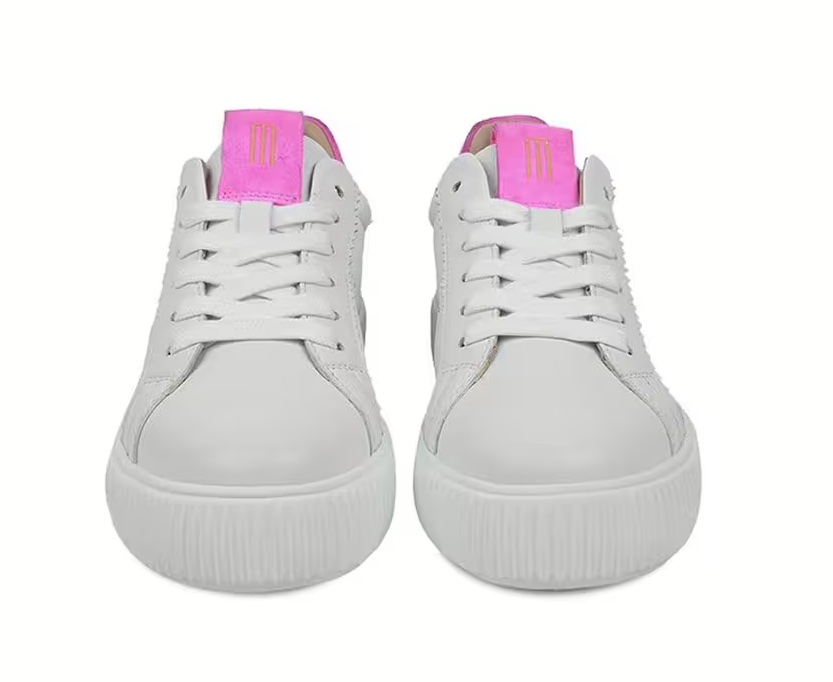 Crickit Sneaker ORMA in Weiß mit Neon Pink Wildleder - SALE Crickit Sneaker ORMA in Weiß mit Neon Pink Wildleder - SALE