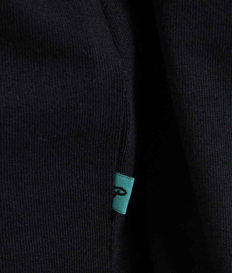 Perol Industries Jungs Langarmshirt in Schwarz mit Backprint Perol Industries Jungs Langarmshirt in Schwarz mit Backprint