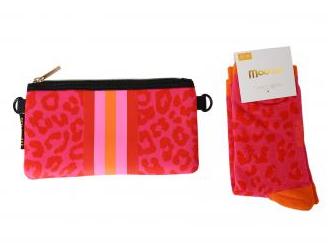 Moo' Ilo Socken mit Neopren Kosmetik Tasche - Pink Leo - SALE Moo' Ilo Socken mit Neopren Kosmetik Tasche - Pink Leo - SALE