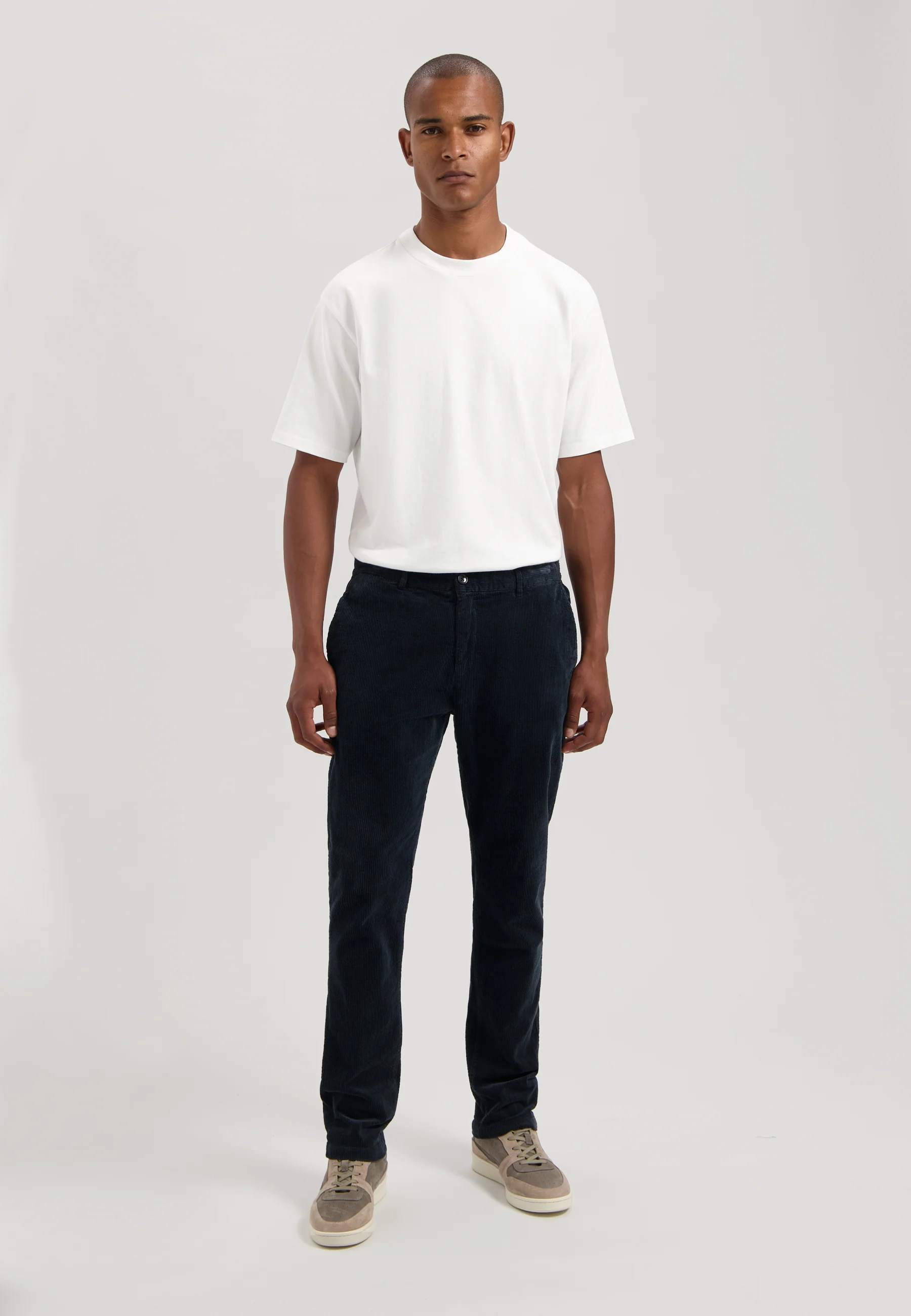 Dstrezzed Lancaster Ribcord Pants - Kordhose in Marineblau - SALE Dstrezzed Lancaster Ribcord Pants - Kordhose in Marineblau - SALE