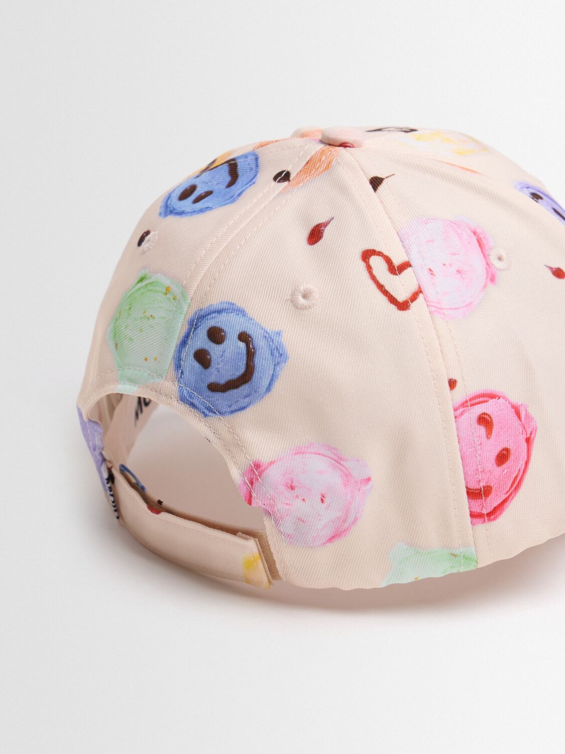 Molo Shade Baseball Cap in Creme mit Smileys Bunt Allover Molo Shade Baseball Cap in Creme mit Smileys Bunt Allover