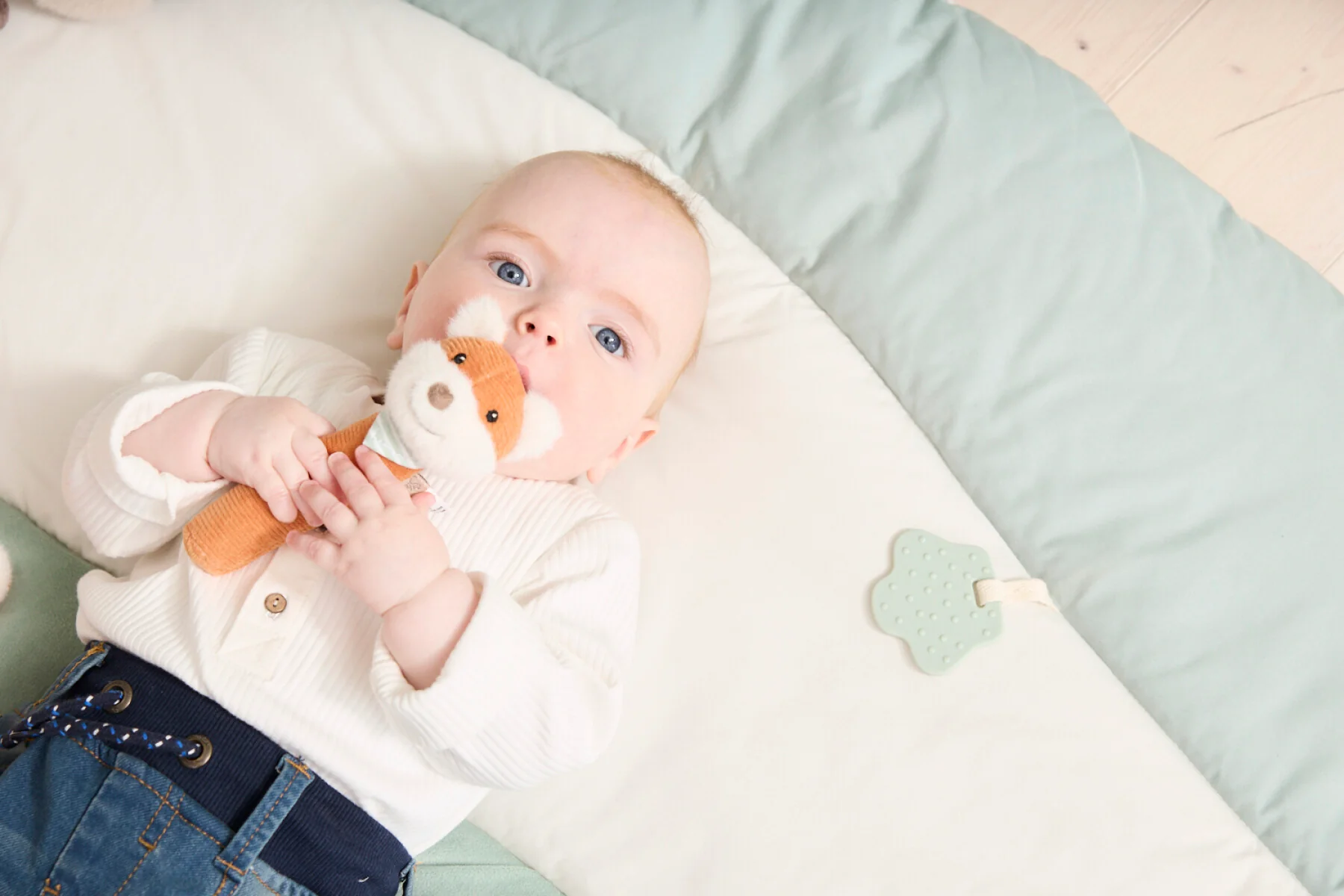 Sterntaler Greifling Baby Quitschtier Filou Fuchs mit Quietsche
