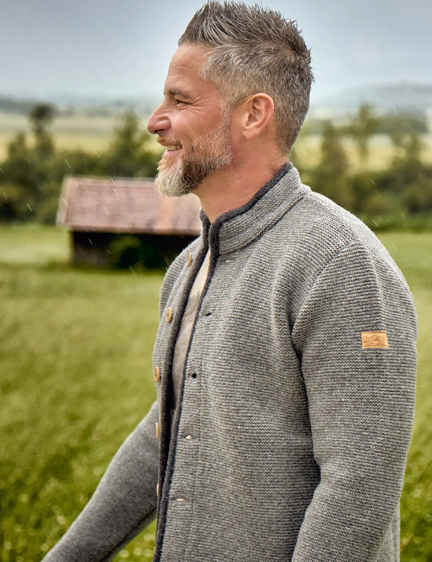 Liebling Strickjanker Georg mit Stehkragen in Grau / Anthrazit Liebling Strickjanker Georg mit Stehkragen in Grau / Anthrazit