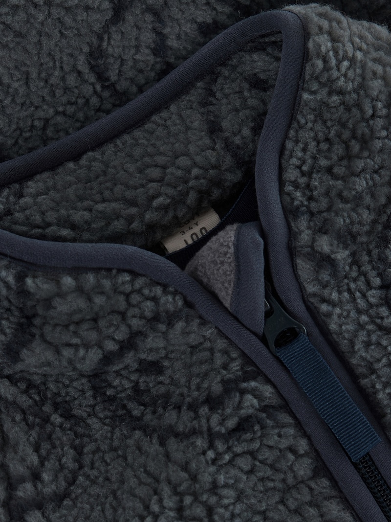 CeLaVi Teddy Fleece Jacke in Oliv Grün & Navy mit Smileys Allover CeLaVi Teddy Fleece Jacke in Oliv Grün & Navy mit Smileys Allover