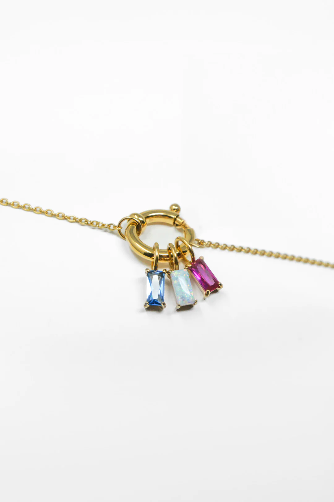 AIMI Basic ArmbandLoop in Gold - Perfekt für die Birthstone Charms AIMI Basic ArmbandLoop in Gold - Perfekt für die Birthstone Charms