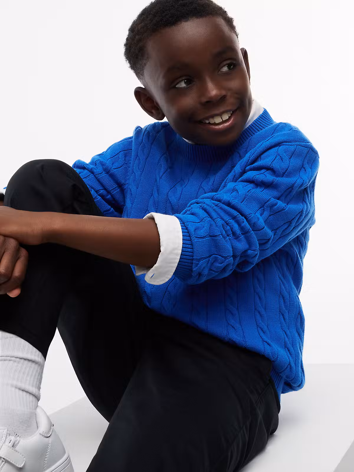 Tommy Hilfiger Kabelstrick Pullover in Royalblau mit Zopfmuster Tommy Hilfiger Kabelstrick Pullover in Royalblau mit Zopfmuster