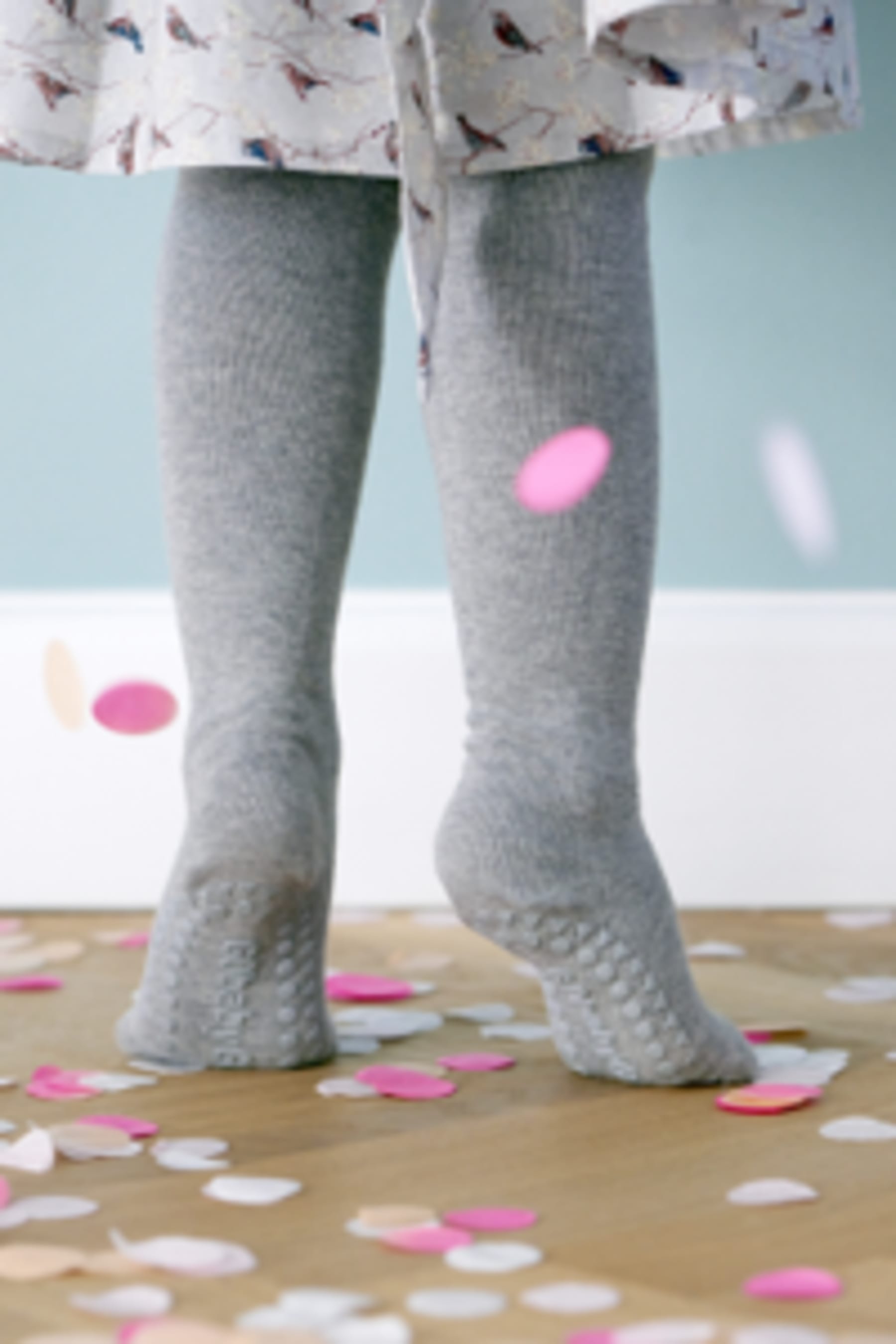 hwz1ncmsp2kxeoyrg25p GoBabyGo Grip Non Slip Strumpfhose in Grau - Grey Melange
