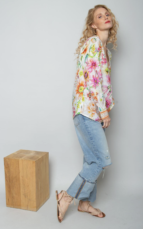 Emily van den Bergh Baumolle Bluse mit V-Ausschnitt & Blumen Allover Emily van den Bergh Baumolle Bluse mit V-Ausschnitt & Blumen Allover