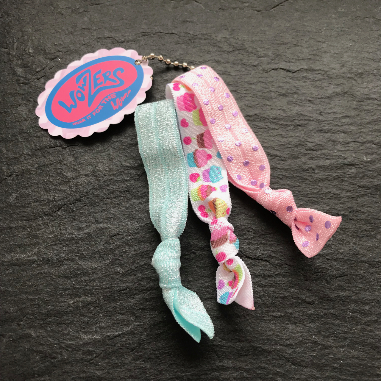WOWZERS-HAIR-TIES-CUPCAKES Wowzers Hair Ties Set von 3 Armbänder / Haargummis - Cupcakes