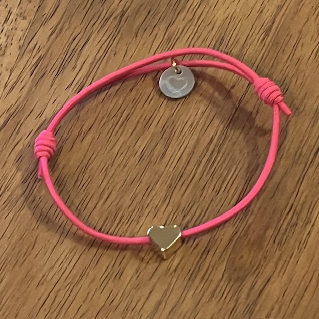 Lua Mini Heart Armband - Elastisch mit Gold Herz 