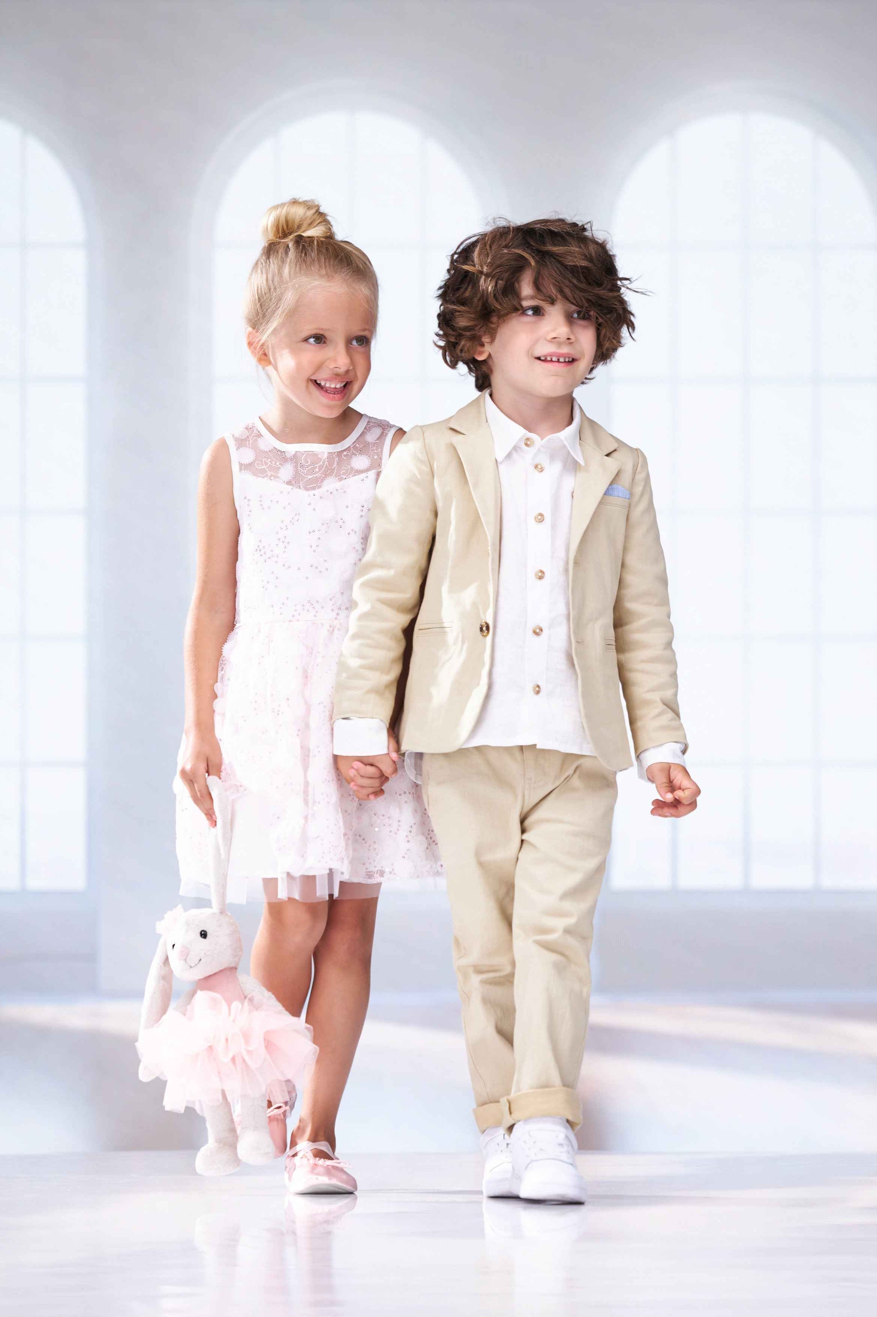 Steiff Hoppie Balletthase - Hase für Ballet Tänzer Steiff Hoppie Balletthase - Hase für Ballet Tänzer