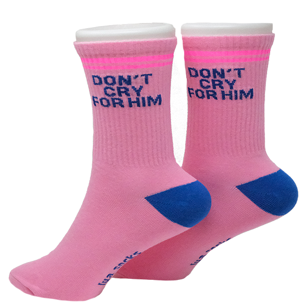 Lua Socken Sportsocken in Pink + Blau - Don't Cry for Him Lua Socken Sportsocken in Pink + Blau - Don't Cry for Him