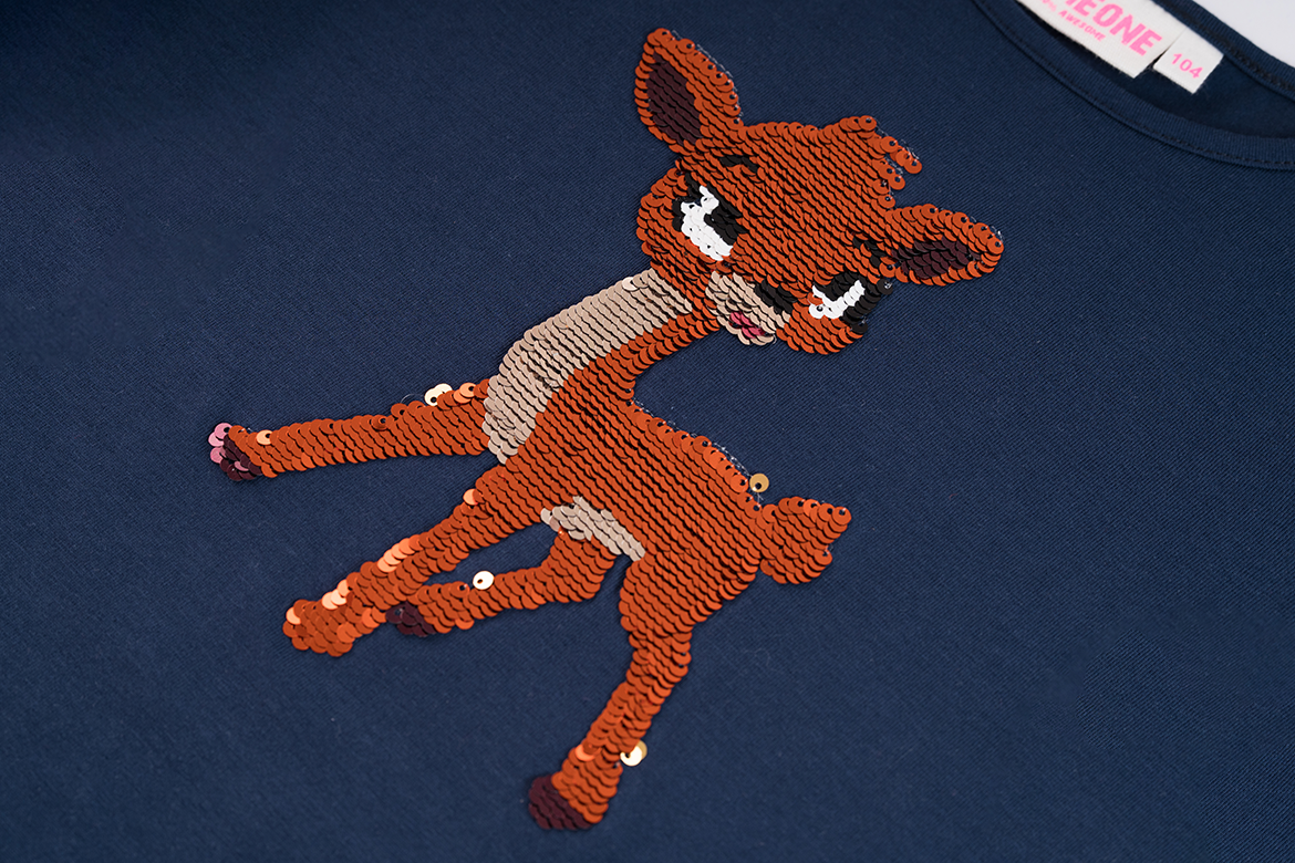 Someone MAGALI Langarm Shirt in Navy - Wende Pailletten Bambi Someone MAGALI Langarm Shirt in Navy - Wende Pailletten Bambi