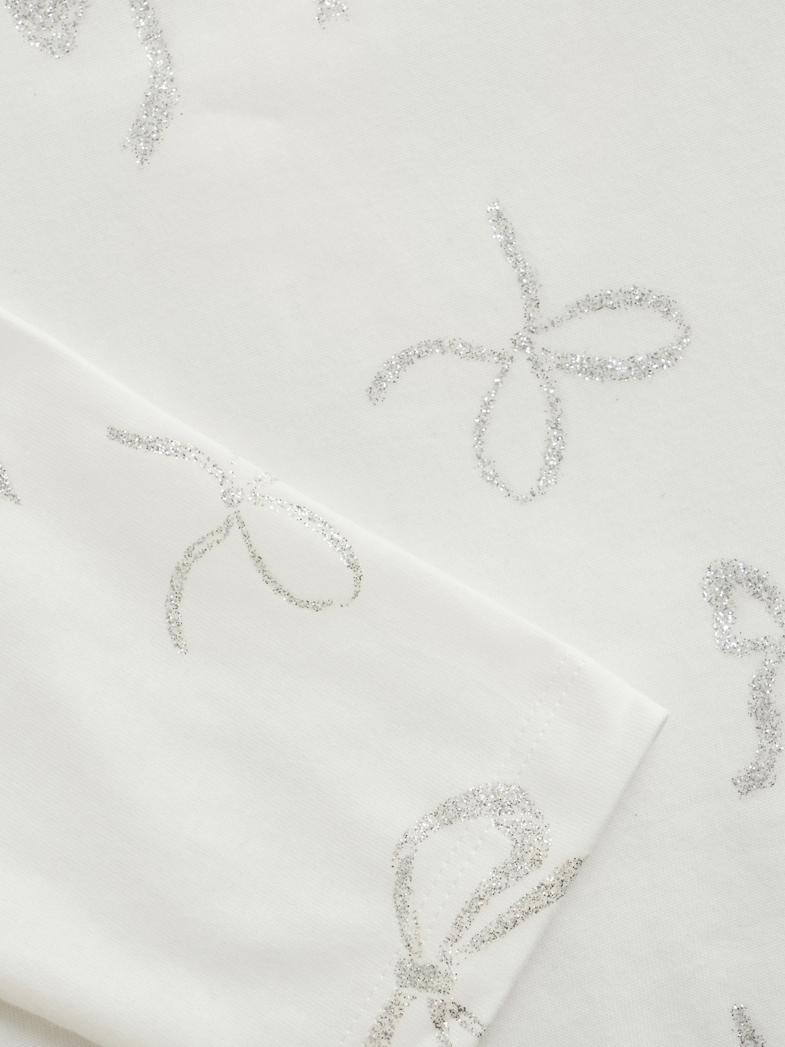 Creamie Langarm Shirt in Cloud Weiß - Silberne Glitzer-Schleifen- SALE Creamie Langarm Shirt in Cloud Weiß - Silberne Glitzer-Schleifen- SALE