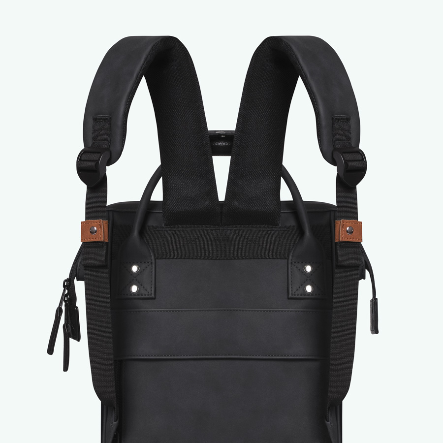 Cabaia Rucksack LE HAVRE Small (mit Laptop-Fach) - Schwarz