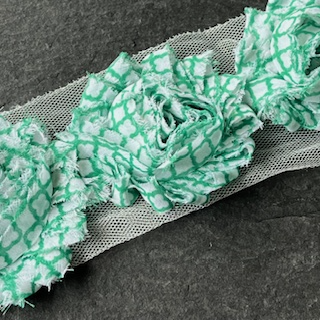 Wowzers Shabby Chic Stoffblume Blüte am Band - Lattice Grün - 3 Blumen 
