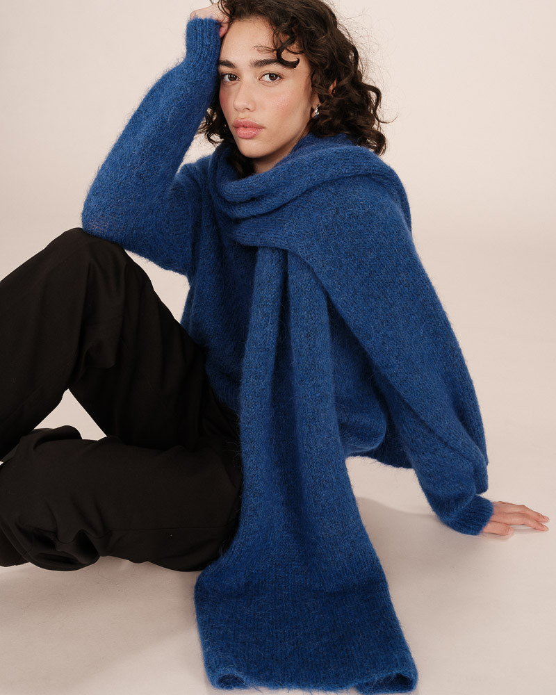 Grace & Mila SABADO Strickpullover mit V-Ausschnitt in Brilliant Blue - Cobalt Blau