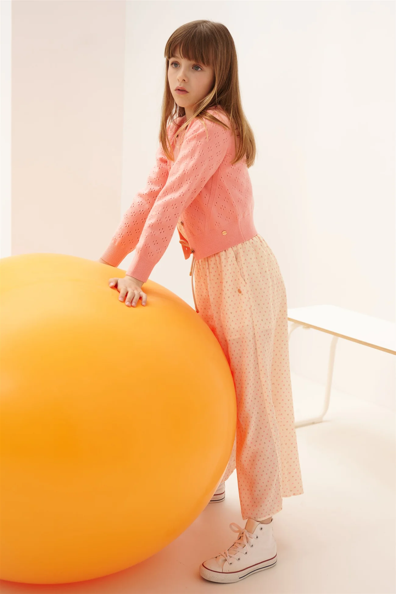 NONO Alia Ajour Strickjacke mit Lochmuster in Coral