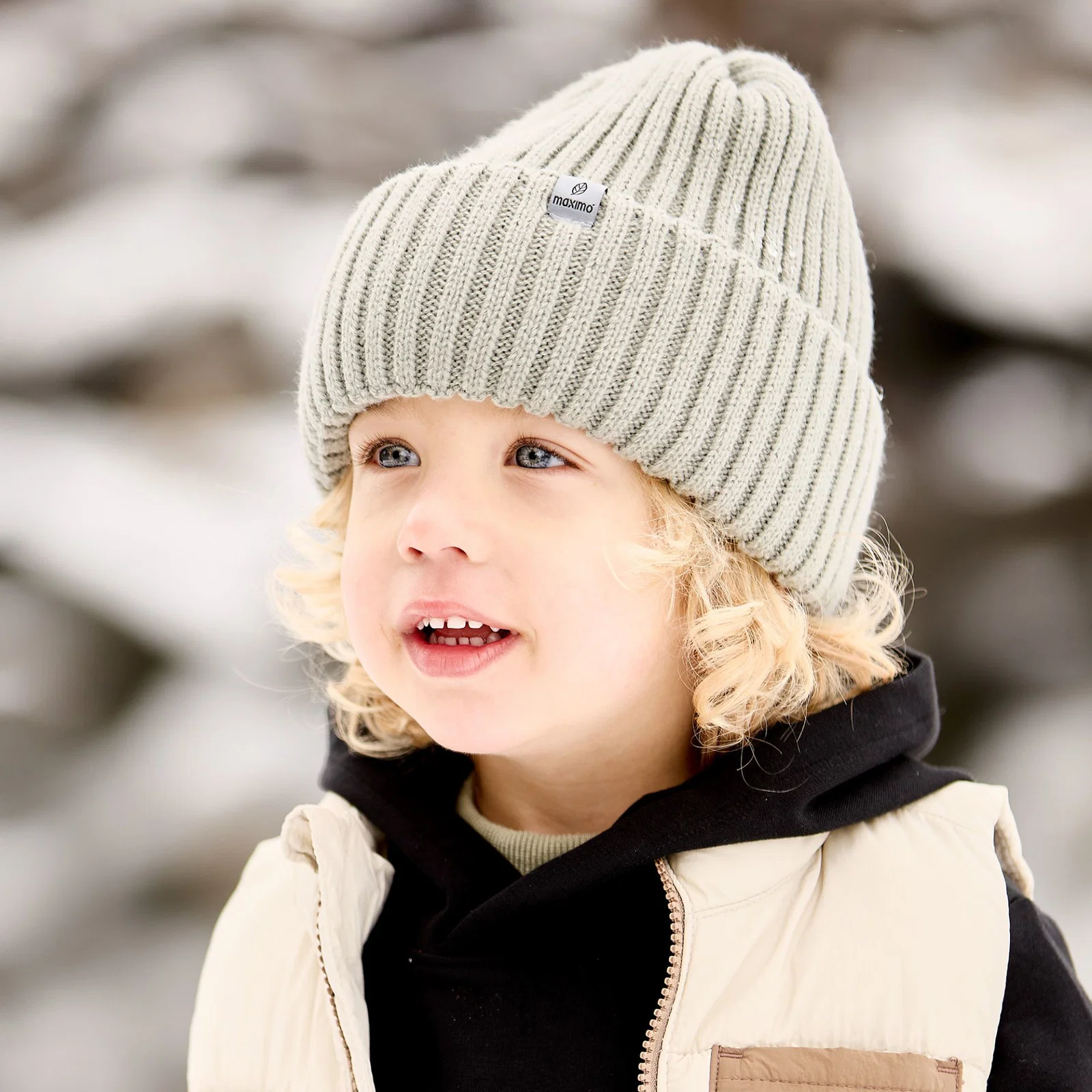 maximo Kinder Beanie in Grün – Rippstrickmütze mit dreifachem Umschlag maximo Kinder Beanie in Grün – Rippstrickmütze mit dreifachem Umschlag