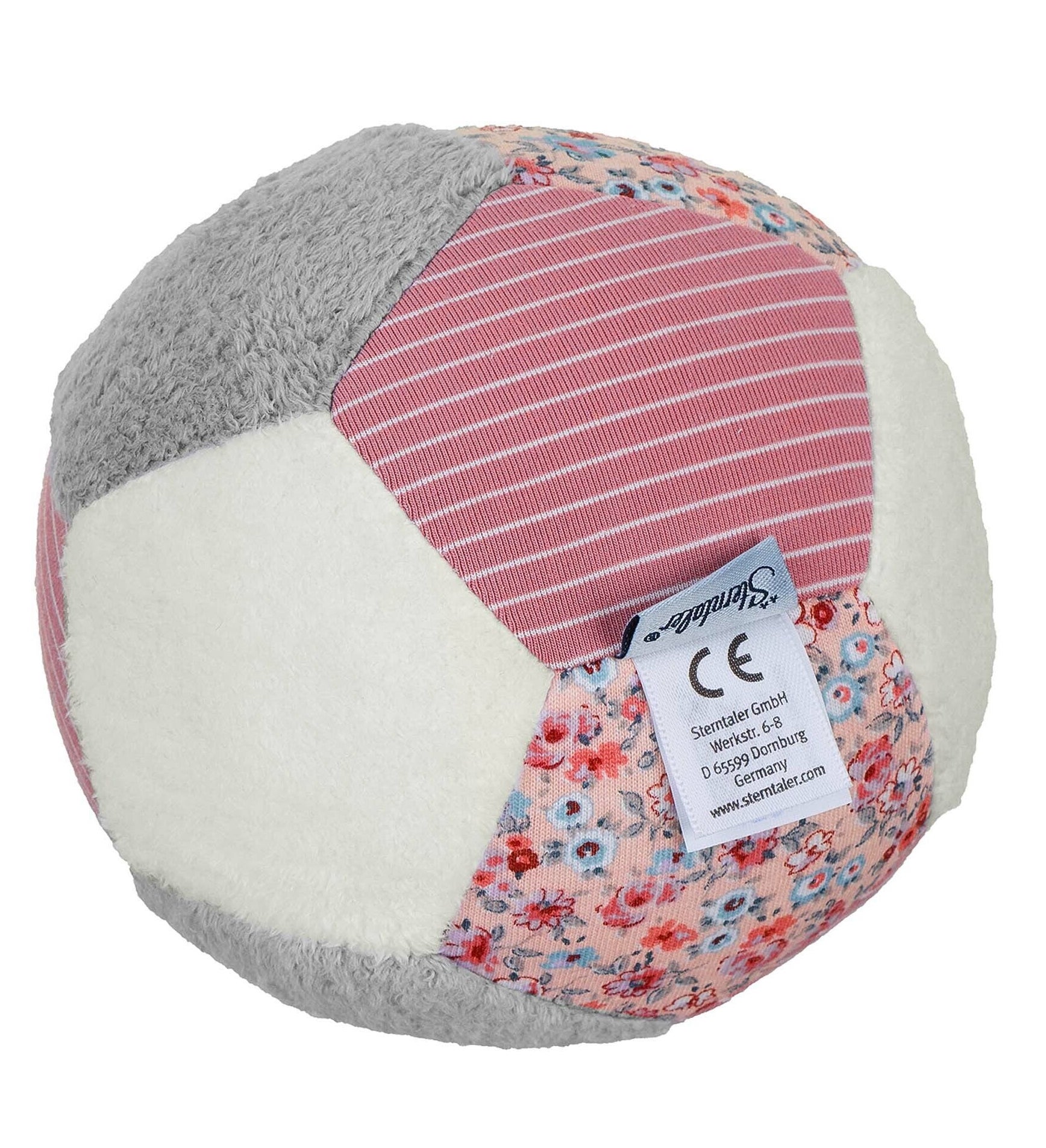 Sterntaler Weicher Stoffball mit Rassel in Rosa Sterntaler Weicher Stoffball mit Rassel in Rosa
