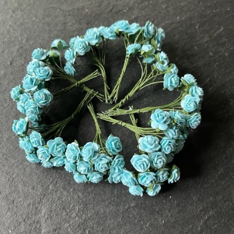 Wowzers Blüten aus Maulbeerpapier - Mini Roses -10 Mini Rosen in Türkis Blau