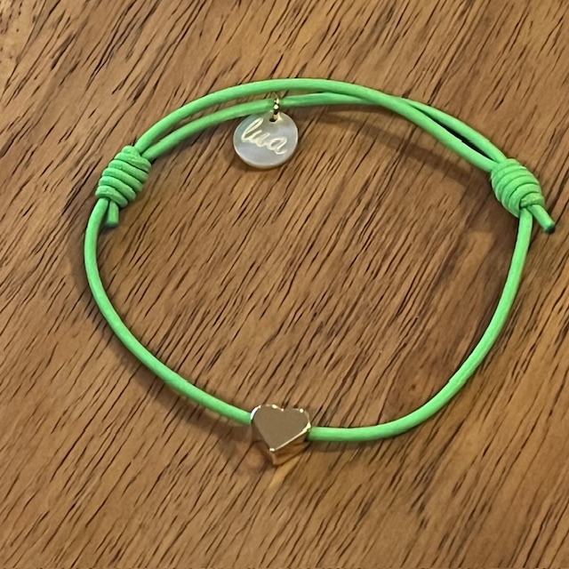 Lua Mini Heart Armband - Elastisch mit Gold Herz 