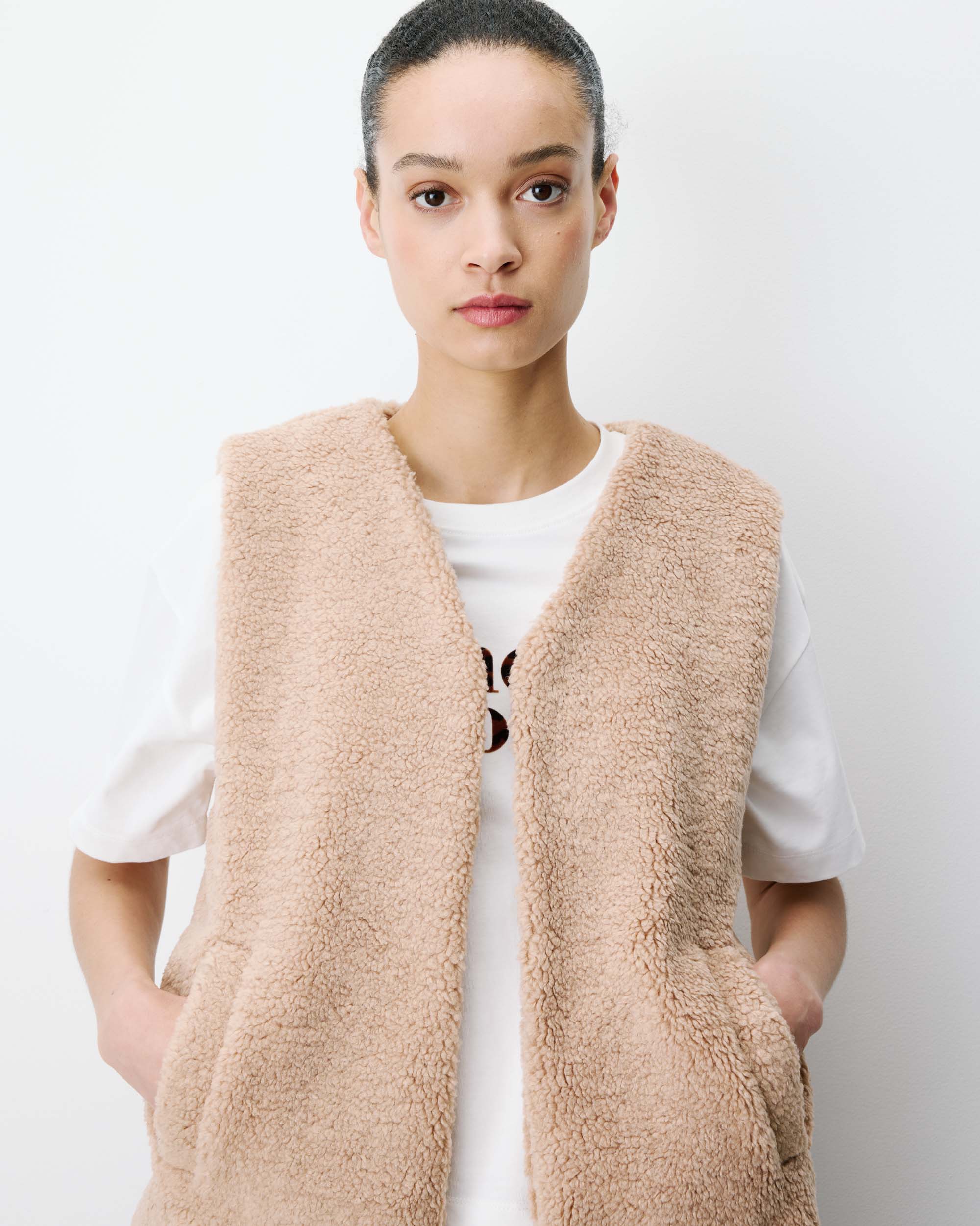 Grace & Mila Avery Teddyfell Weste in Beige Braun Grace & Mila Avery Teddyfell Weste in Beige Braun