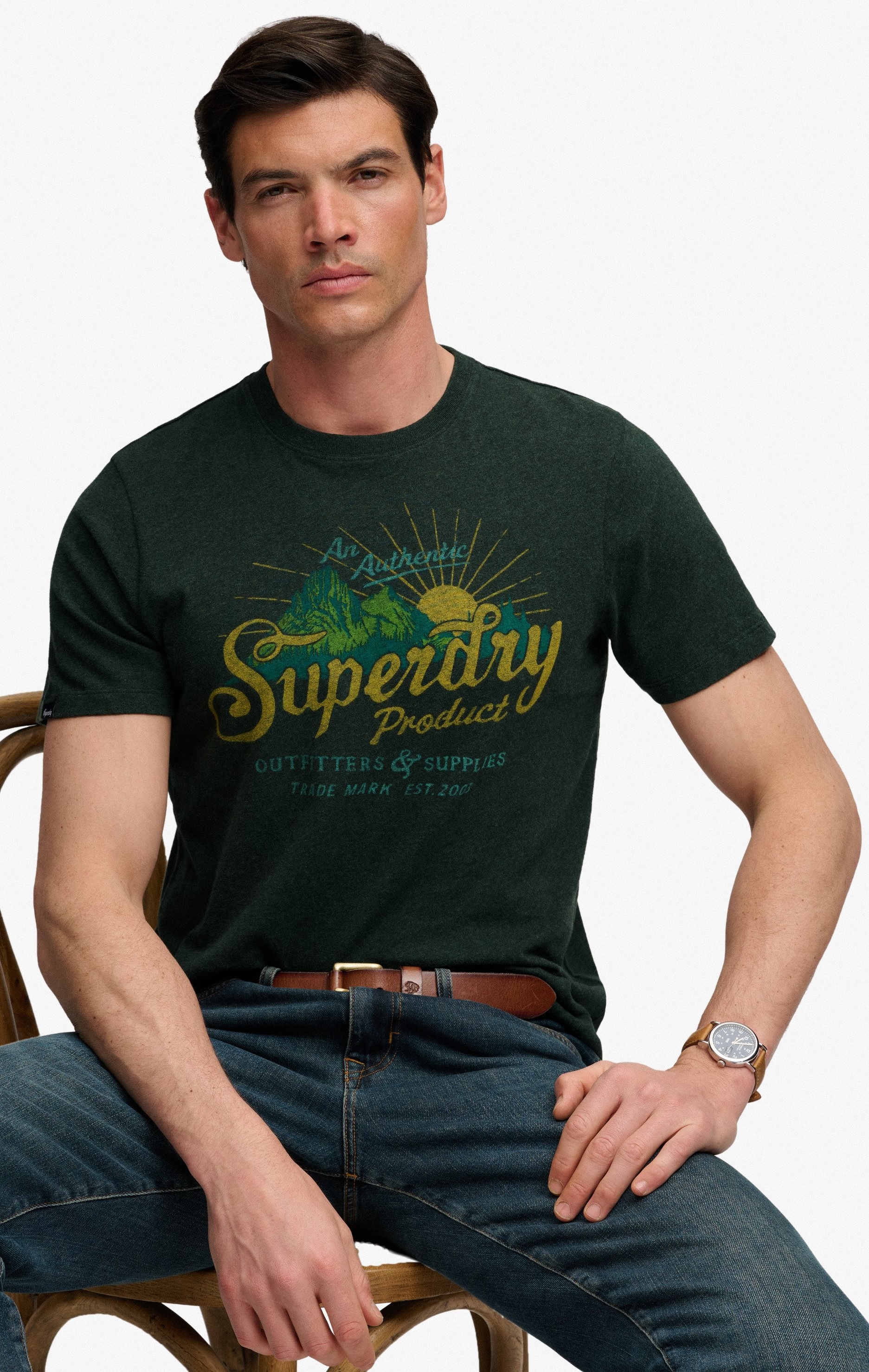 Superdry Herren outdoors Mountain T-Shirt in Denver Green Marl Superdry Herren outdoors Mountain T-Shirt in Denver Green Marl