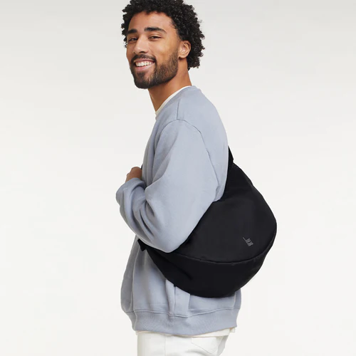 GOT BAG MOON BAG LARGE in BLACK - Large Crossbody in Schwarz GOT BAG MOON BAG LARGE in BLACK - Large Crossbody in Schwarz