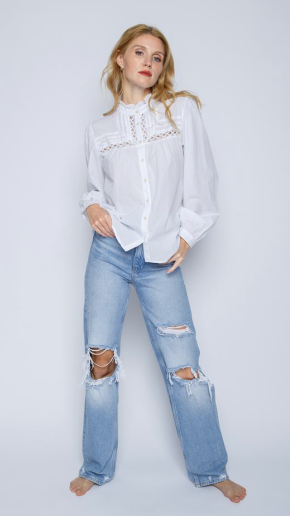 Bildschirm-foto-2024-02-03-um-17-14-26 Emily van den Bergh Trendy Boho Bluse in Weiß