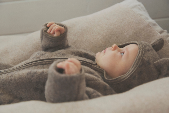HUTTEliHUT Baumwolle Fleece-Overall in Beige mit Öhrchen HUTTEliHUT Baumwolle Fleece-Overall in Beige mit Öhrchen