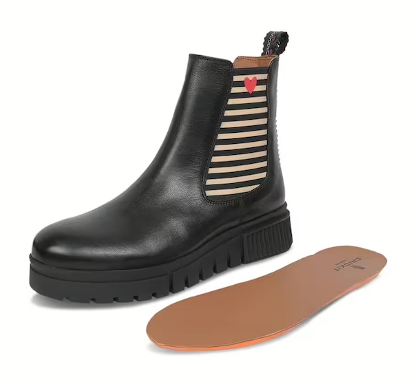 Crickit Stiefel NAELLE in Schwarz mit Streifen und kleinem Herzchen - SALE