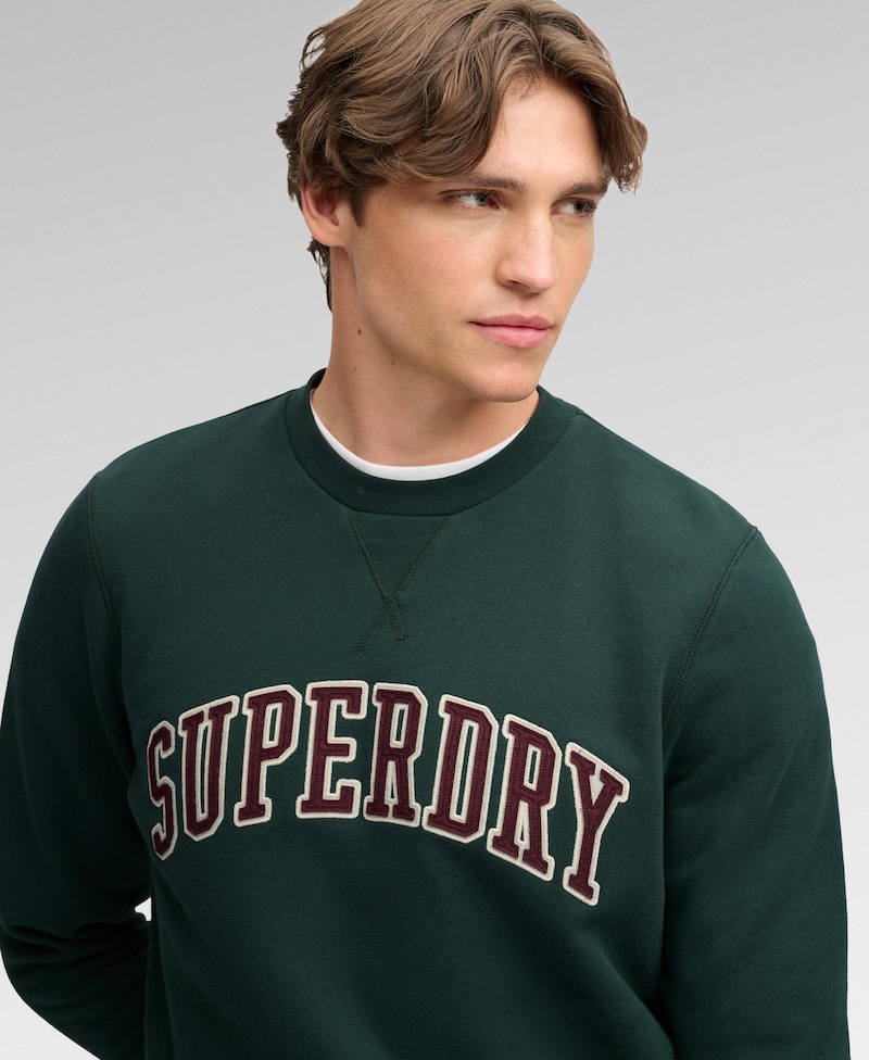 Superdry Athletic Applique Sweatshirt in Grün lockere Passform in Enamel Green Superdry Athletic Applique Sweatshirt in Grün lockere Passform in Enamel Green